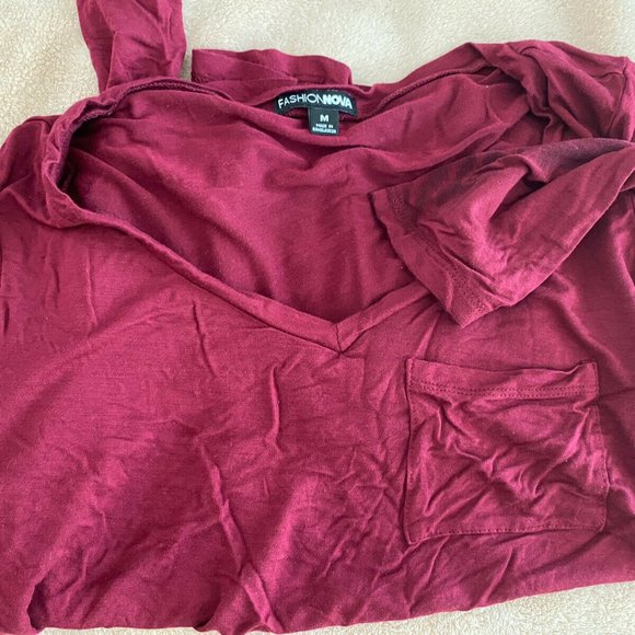 Fashion Nova Size M Red Wine Long Sleeve Top EUC - Picture 3 of 3